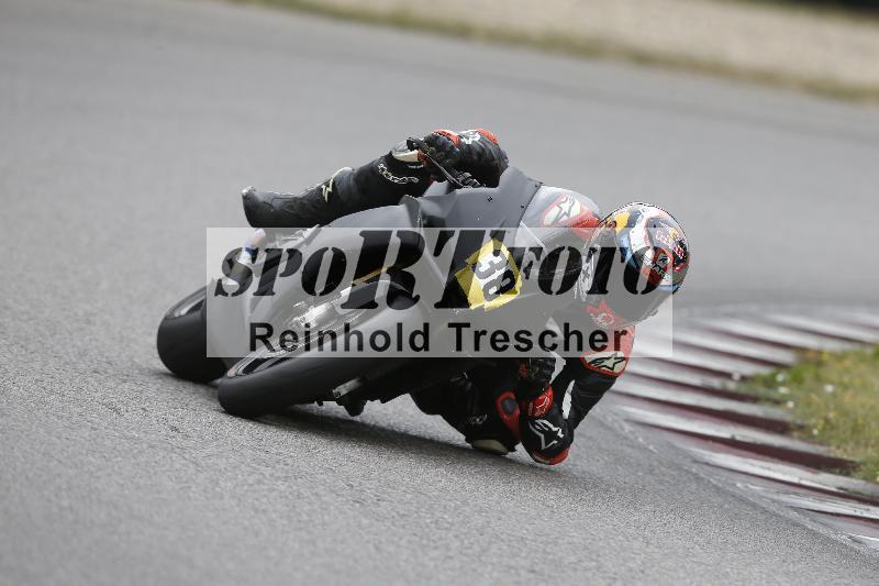 /37 09.08.2026  Pluess Motosport ADR/Freies Fahren/38